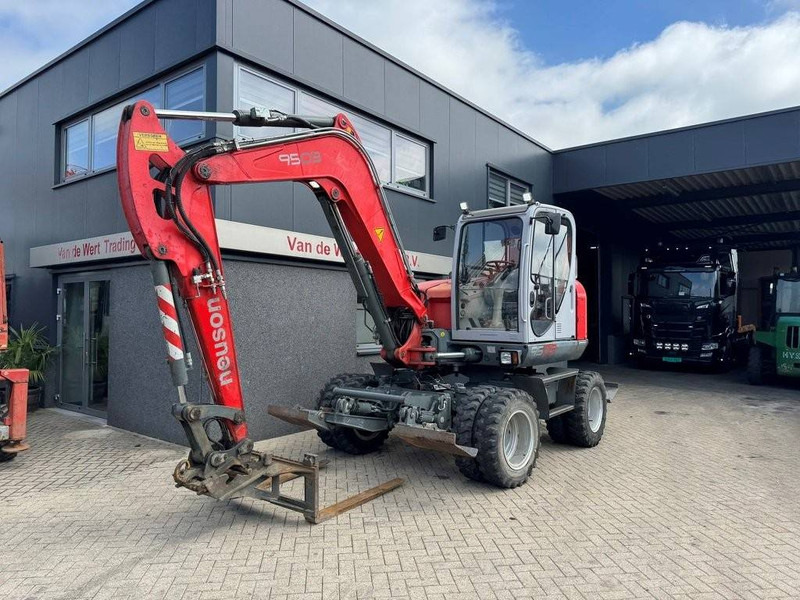 Neuson 9503WD - Багер на тркала: слика 1 Neuson 9503WD - Багер на тркала: слика 1