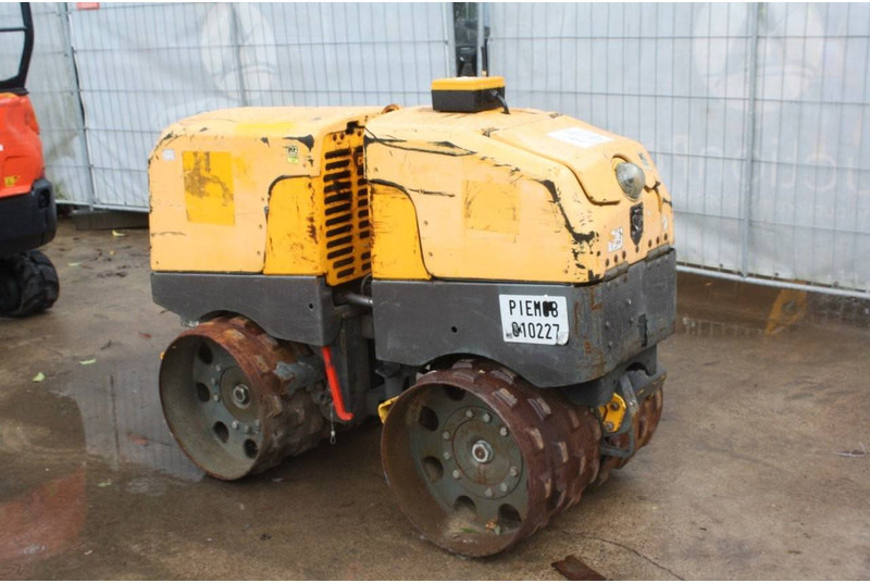 Neuson Roller RT2SC - Ваљак: слика 2 Neuson Roller RT2SC - Ваљак: слика 2