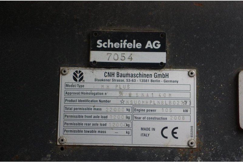 Багер на тркала New Holland MH5 Plus: слика 17 Багер на тркала New Holland MH5 Plus: слика 17