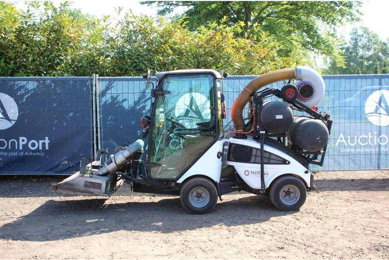 Nilfisk City Ranger 2250 - Возило за метење: слика 2 Nilfisk City Ranger 2250 - Возило за метење: слика 2