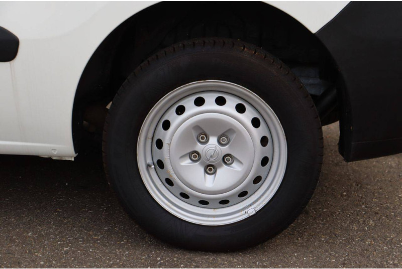 Товарно комбе Opel Combo: слика 14 Товарно комбе Opel Combo: слика 14