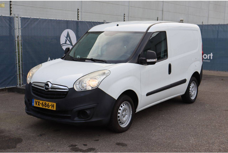 Товарно комбе Opel Combo: слика 9 Товарно комбе Opel Combo: слика 9
