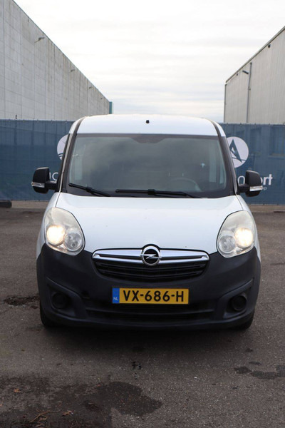 Товарно комбе Opel Combo: слика 8 Товарно комбе Opel Combo: слика 8