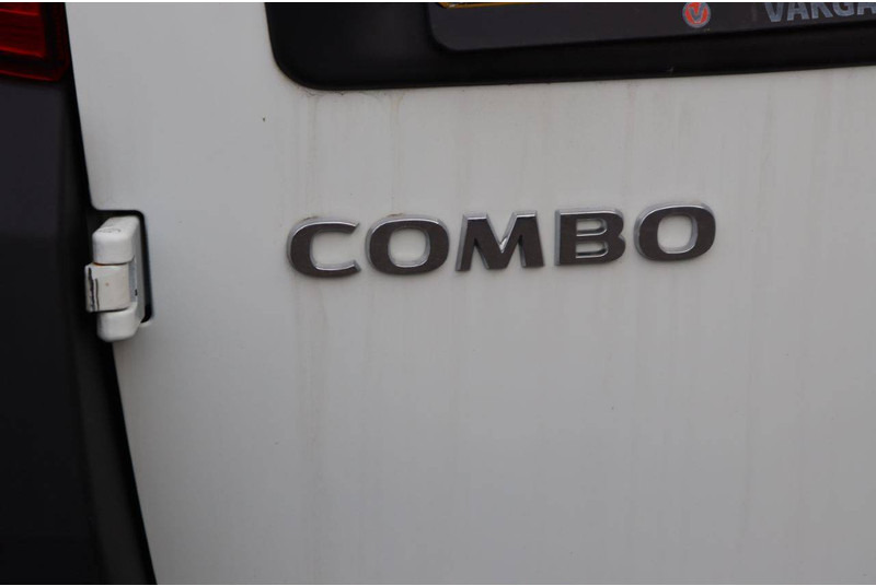 Товарно комбе Opel Combo: слика 16 Товарно комбе Opel Combo: слика 16