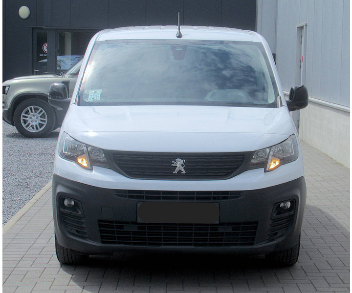 Peugeot Partner (III) 1.5 BlueHDi Automatic - Товарно комбе: слика 5 Peugeot Partner (III) 1.5 BlueHDi Automatic - Товарно комбе: слика 5