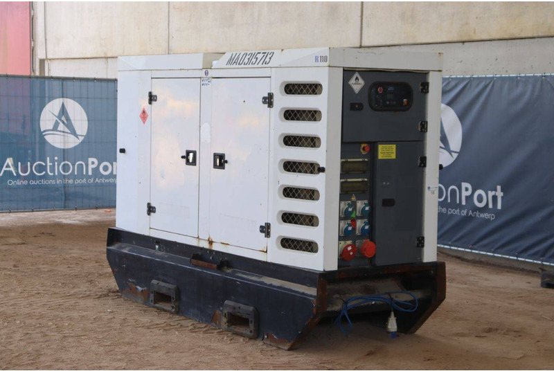 SDMO R110 - Генераторска поставка: слика 4 SDMO R110 - Генераторска поставка: слика 4