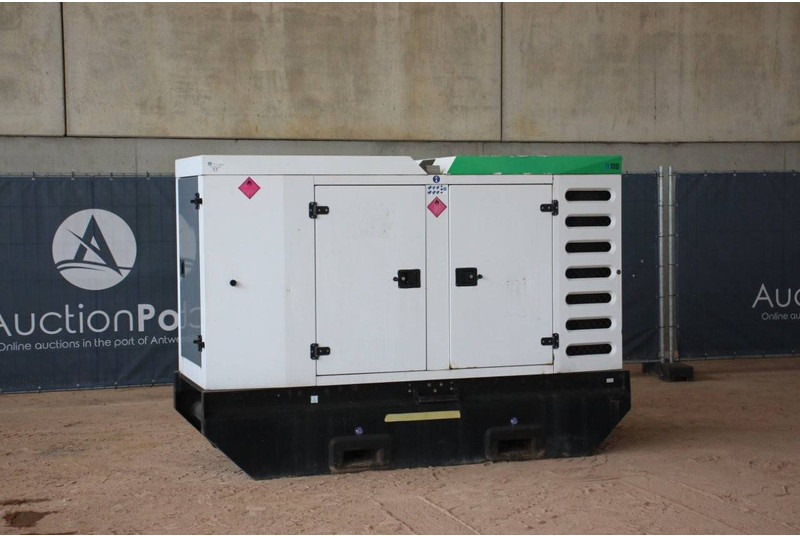 SDMO R110C3 - Генераторска поставка: слика 1 SDMO R110C3 - Генераторска поставка: слика 1
