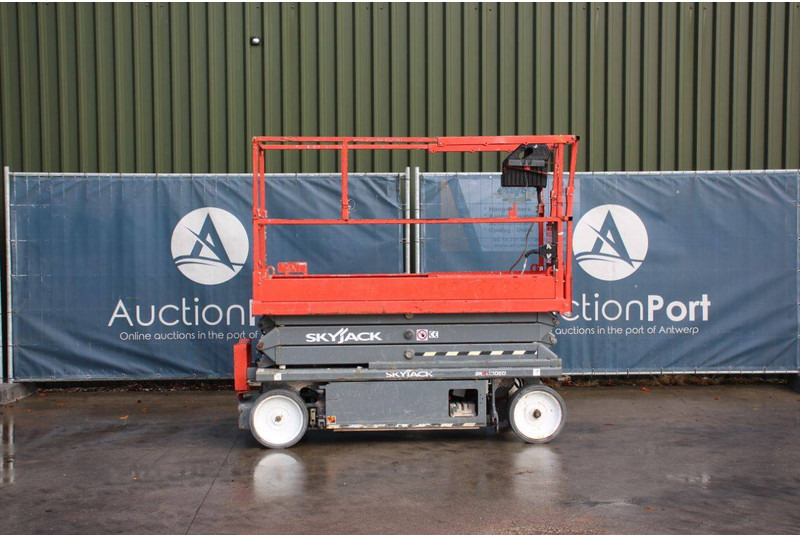 Skyjack SJ3220 - Кревач ножица: слика 2 Skyjack SJ3220 - Кревач ножица: слика 2