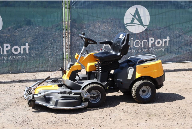 Stiga Park Pro 900 WX - Градинарска косилка: слика 1 Stiga Park Pro 900 WX - Градинарска косилка: слика 1