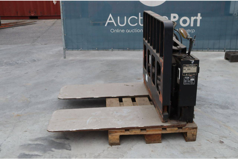 TCM PPC205 - Вилушка за Опрема за ракување со материјали: слика 3 TCM PPC205 - Вилушка за Опрема за ракување со материјали: слика 3