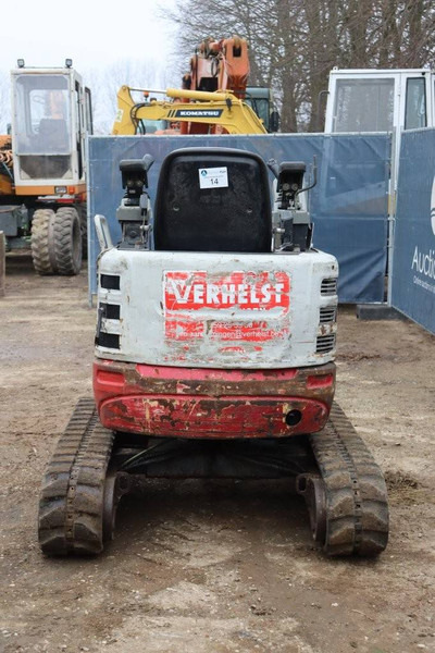 Takeuchi TB215R - Мини багер: слика 4 Takeuchi TB215R - Мини багер: слика 4
