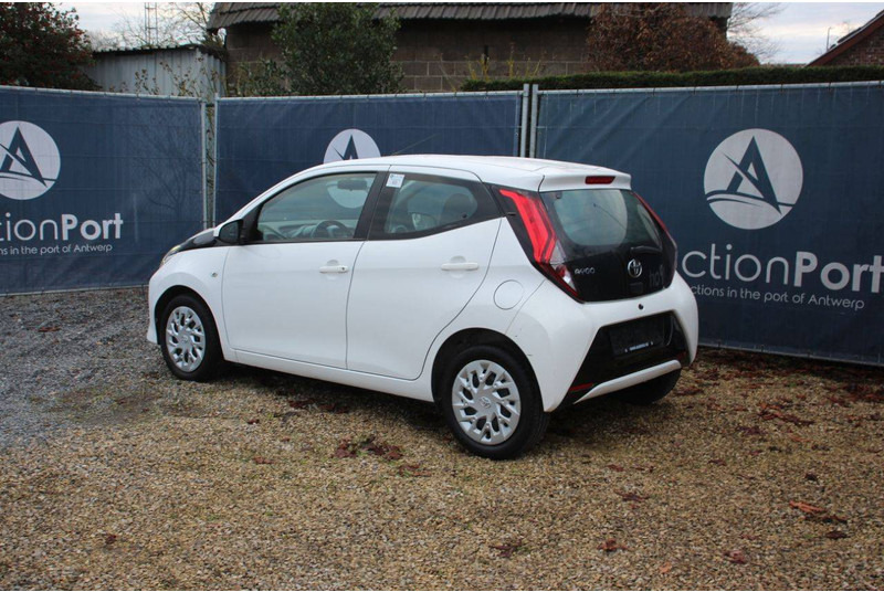 Toyota Aygo - Седан: слика 3 Toyota Aygo - Седан: слика 3