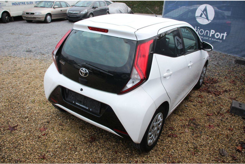 Toyota Aygo - Седан: слика 5 Toyota Aygo - Седан: слика 5