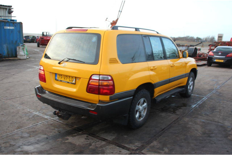 Toyota Land Cruiser 100 4.2TD AUT+SRW - SUV: слика 5 Toyota Land Cruiser 100 4.2TD AUT+SRW - SUV: слика 5