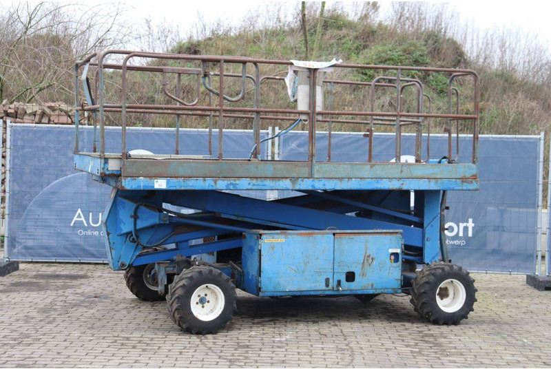 UpRight SL26 - Дигачка зглобна платформа: слика 2 UpRight SL26 - Дигачка зглобна платформа: слика 2