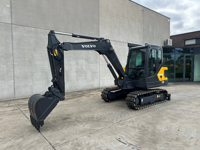 Volvo EC55D - Багер гасеничар: слика 1 Volvo EC55D - Багер гасеничар: слика 1