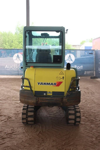 Yanmar B25V - Багер гасеничар: слика 4 Yanmar B25V - Багер гасеничар: слика 4