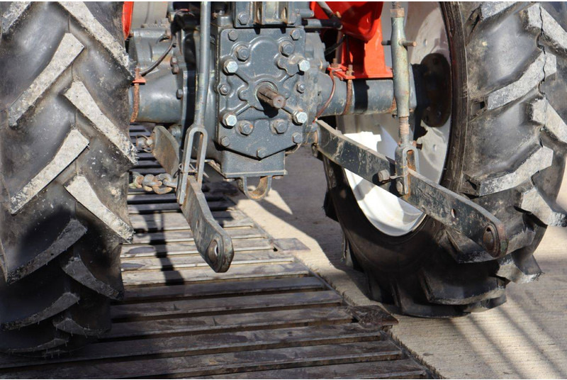 Трактор Yanmar YM2210BD: слика 18