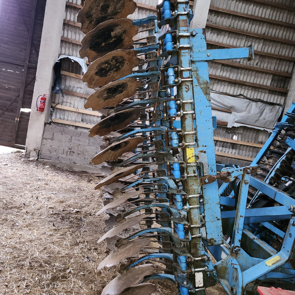 LEMKEN Rubin 9/600 KUEA - Ситнач со дискови: слика 3 LEMKEN Rubin 9/600 KUEA - Ситнач со дискови: слика 3