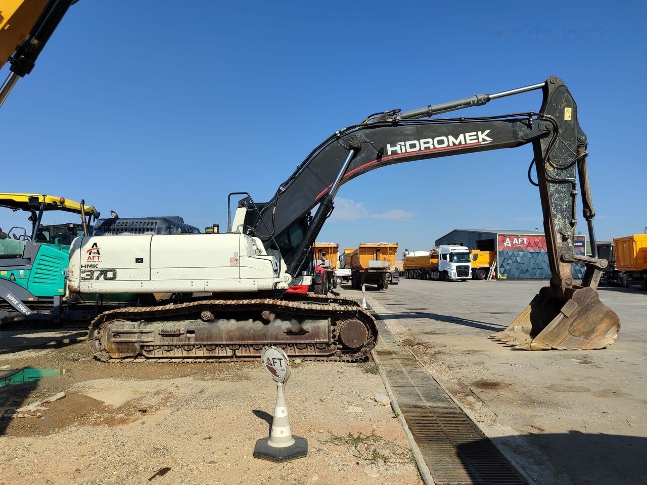 Hidromek 2021 HIDROMEK HMK 370LC PALETTE EXCAVATOR - Багер гасеничар: слика 5 Hidromek 2021 HIDROMEK HMK 370LC PALETTE EXCAVATOR - Багер гасеничар: слика 5