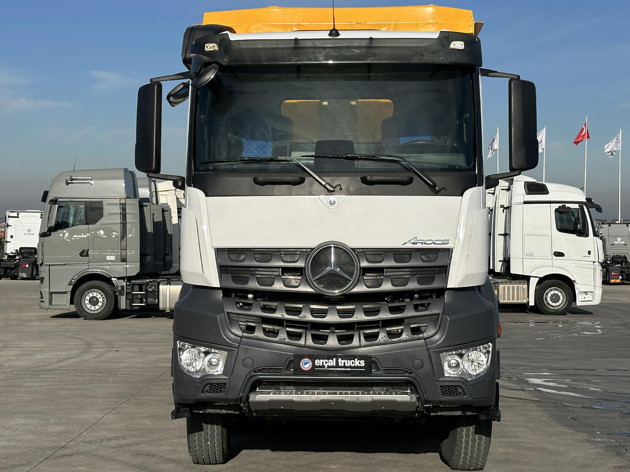 MERCEDES 2021 MERCEDES AROCS 4142/AUTO-AC-EURO6-8X4 HARDOX TIPPER - Кипер: слика 2 MERCEDES 2021 MERCEDES AROCS 4142/AUTO-AC-EURO6-8X4 HARDOX TIPPER - Кипер: слика 2