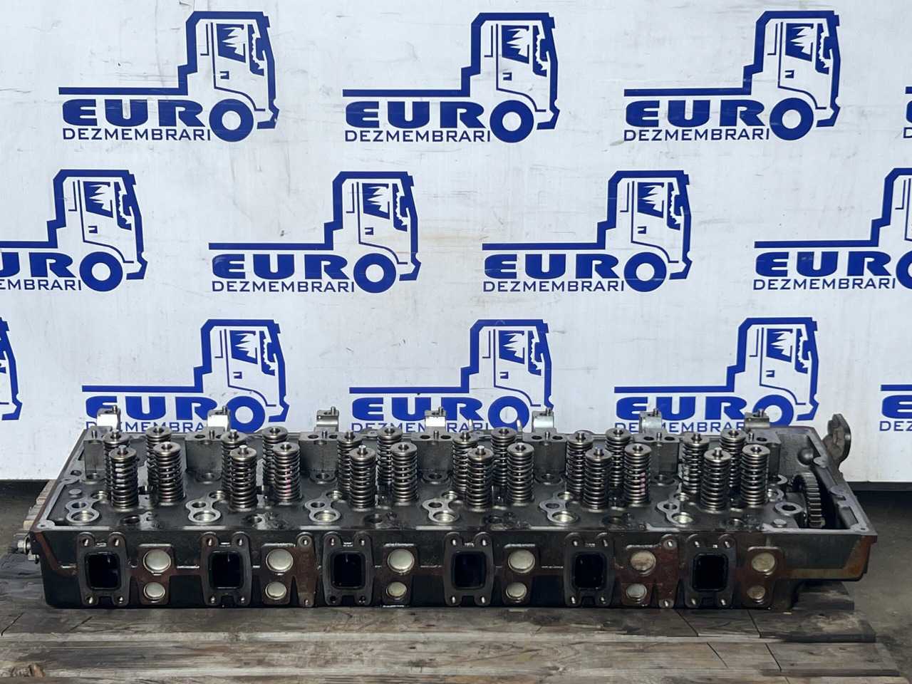 CHIULASA FHR6 FORD CARGO F-MAX GC466090AE, RFGC466090AE - Глава на цилиндар за Камион: слика 1 CHIULASA FHR6 FORD CARGO F-MAX GC466090AE, RFGC466090AE - Глава на цилиндар за Камион: слика 1