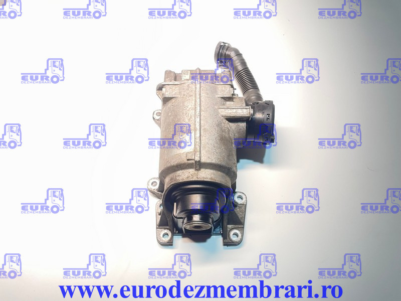 FILTRU SEPARATOR ULEI MOTOR DAF XF106 2146533, 1980618, 2115623 - Филтер за масло за Камион: слика 1 FILTRU SEPARATOR ULEI MOTOR DAF XF106 2146533, 1980618, 2115623 - Филтер за масло за Камион: слика 1