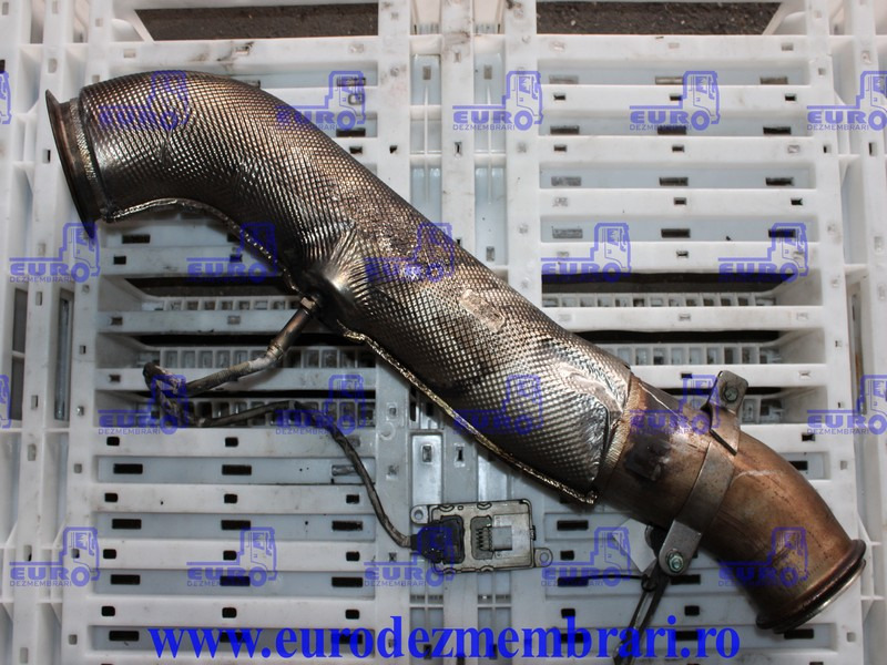 GALERIE EVACUARE + SENZOR NOXE MAN TGX TG3 51.15201.5414, 51.15408.0031, 51.15408.0026 - Издувен колектор за Камион: слика 1 GALERIE EVACUARE + SENZOR NOXE MAN TGX TG3 51.15201.5414, 51.15408.0031, 51.15408.0026 - Издувен колектор за Камион: слика 1