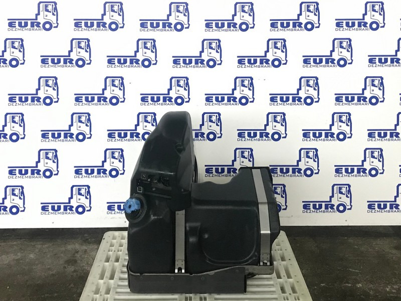 REZERVOR ADBLUE VOLVO FH4 21997751, 21732651 - AdBlue резервоар за Камион: слика 1 REZERVOR ADBLUE VOLVO FH4 21997751, 21732651 - AdBlue резервоар за Камион: слика 1
