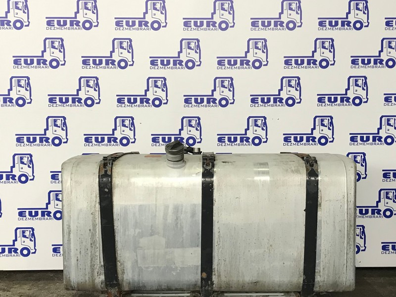 REZERVOR COMBUSTIBIL SCANIA STANDARD L=150CM l=70CM H=70CM 1888929 - Резервоар за гориво за Камион: слика 1 REZERVOR COMBUSTIBIL SCANIA STANDARD L=150CM l=70CM H=70CM 1888929 - Резервоар за гориво за Камион: слика 1