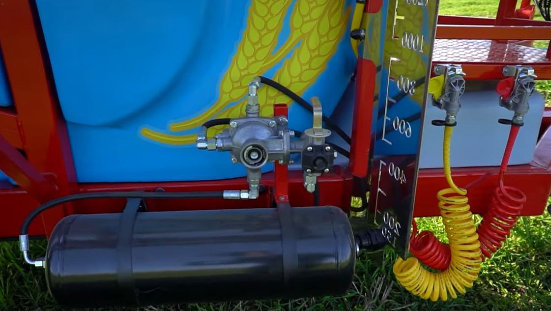 Biardzki Opryskiwacz 3000l /21 Hydropak / Sprayer 3000l /21 Hydropak/Feldspritze 3000l /21m Hydropak /Опрыскиватель 3000л /21м Гидропак/ - Стазен распрскувач: слика 3 Biardzki Opryskiwacz 3000l /21 Hydropak / Sprayer 3000l /21 Hydropak/Feldspritze 3000l /21m Hydropak /Опрыскиватель 3000л /21м Гидропак/ - Стазен распрскувач: слика 3