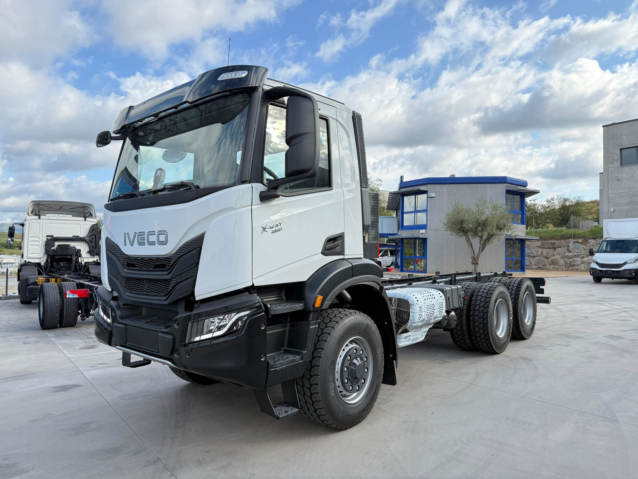 IVECO AD300X46Z OFF X-Way E6 (Chassis) - Камион со кабинска шасија: слика 1 IVECO AD300X46Z OFF X-Way E6 (Chassis) - Камион со кабинска шасија: слика 1