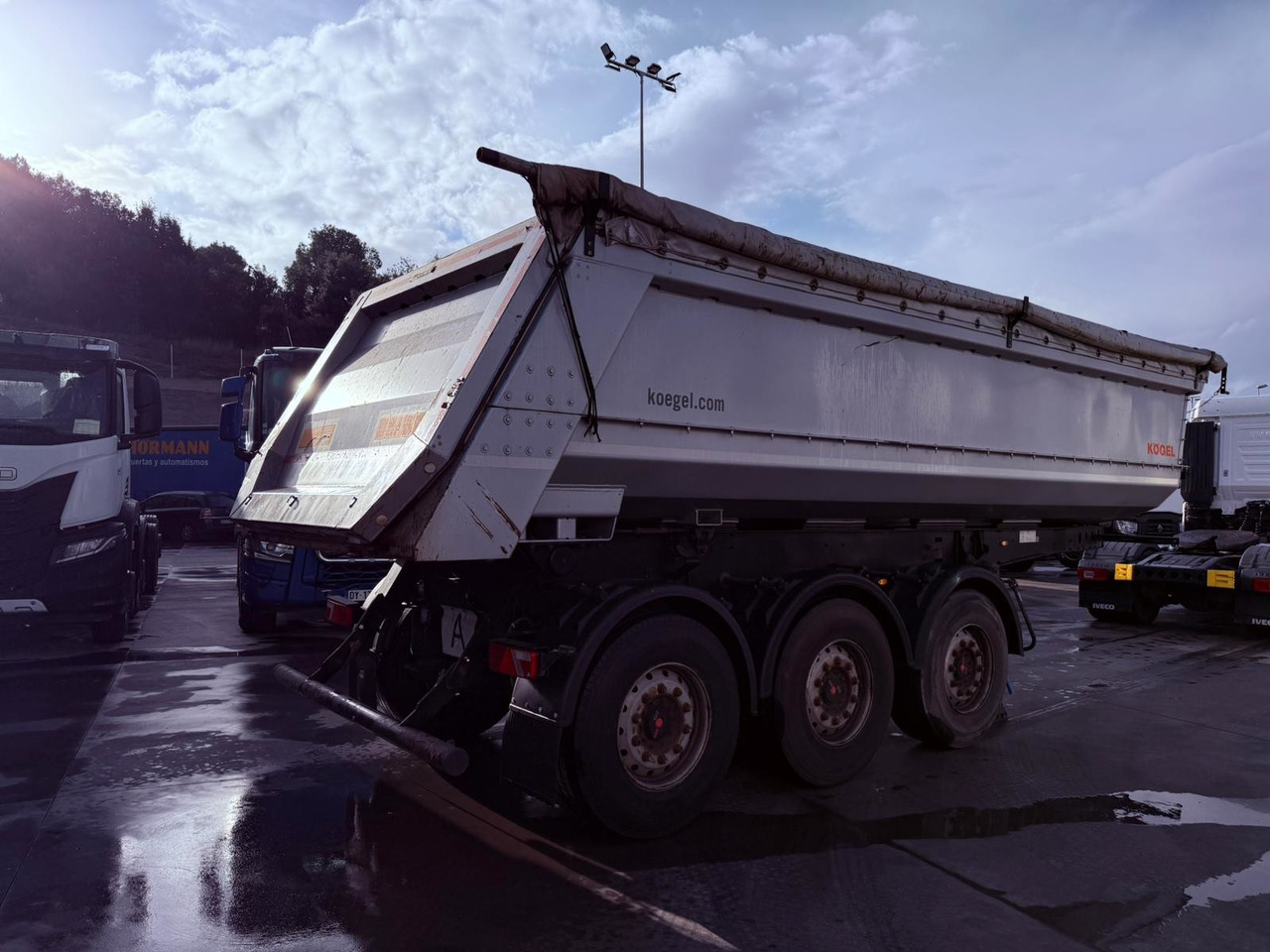 KOGEL SKM24 (Bathtub) - Кипер полуприколка: слика 3 KOGEL SKM24 (Bathtub) - Кипер полуприколка: слика 3