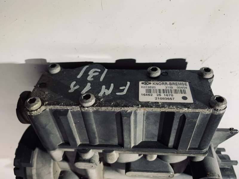 KNORR-BREMSE FM 11 - Вентил: слика 2 KNORR-BREMSE FM 11 - Вентил: слика 2