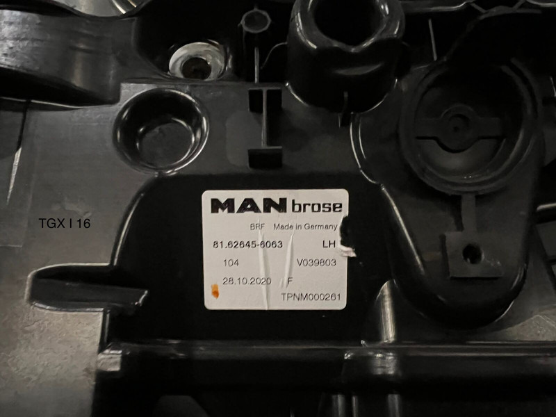 MAN - Мотор за подигање на прозорец: слика 3 MAN - Мотор за подигање на прозорец: слика 3