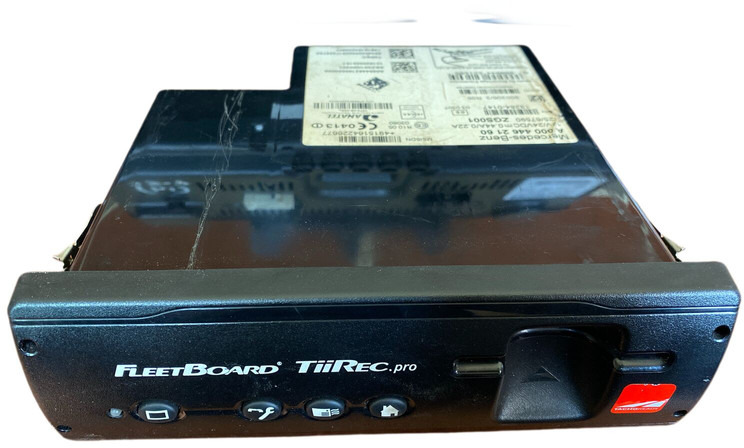 Mercedes-Benz - Единица за контрола: слика 1 Mercedes-Benz - Единица за контрола: слика 1