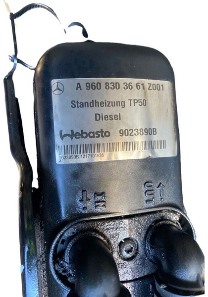 Mercedes-Benz - Кабина и ентериер: слика 3 Mercedes-Benz - Кабина и ентериер: слика 3