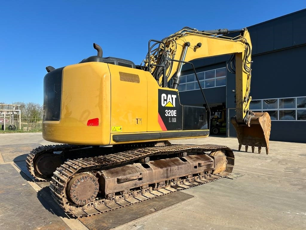 CAT 320 E - Багер гасеничар: слика 4 CAT 320 E - Багер гасеничар: слика 4