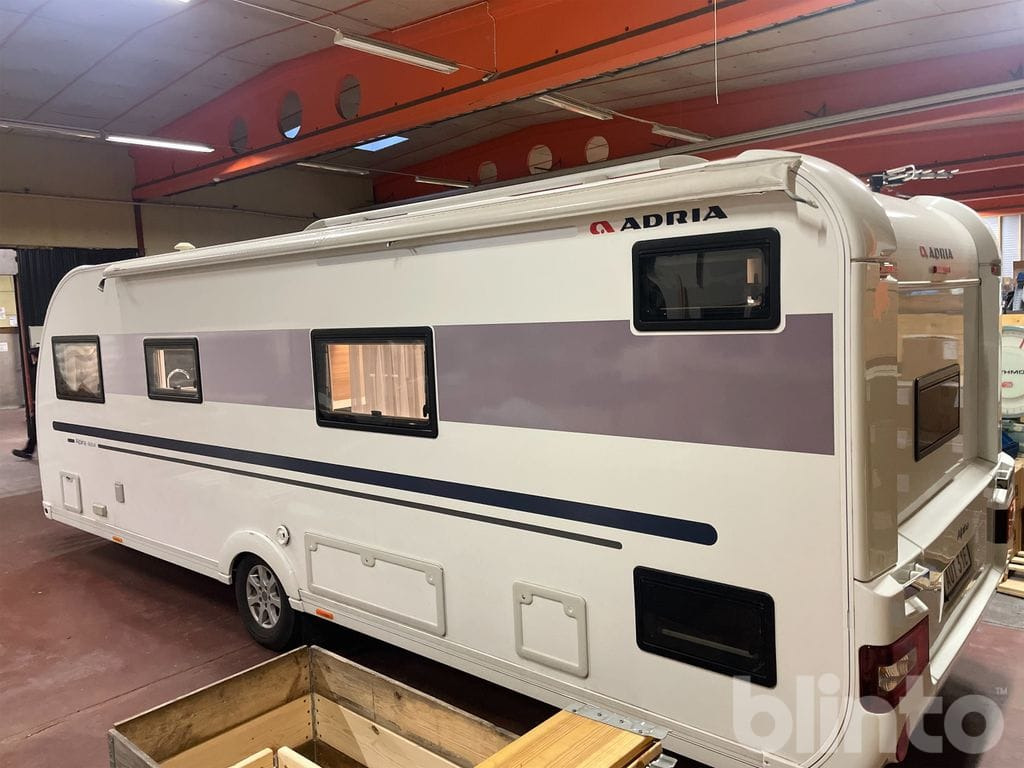 ADRIA Alpina 663 UK - Камп приколка: слика 4 ADRIA Alpina 663 UK - Камп приколка: слика 4