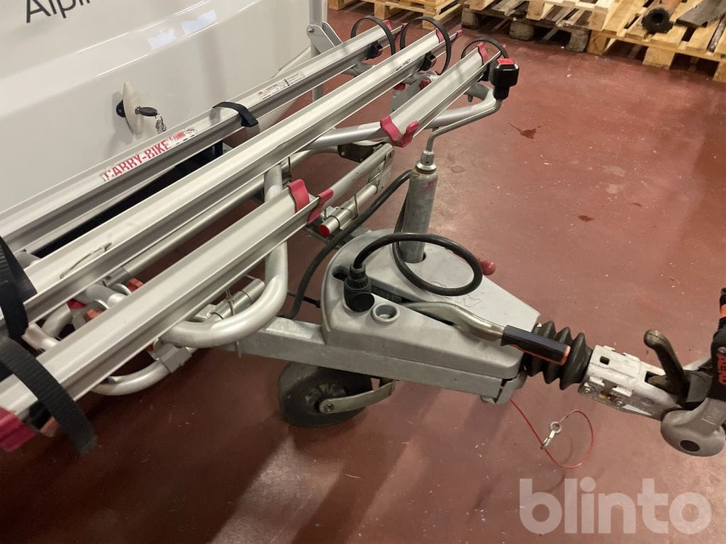 ADRIA Alpina 663 UK - Камп приколка: слика 5 ADRIA Alpina 663 UK - Камп приколка: слика 5