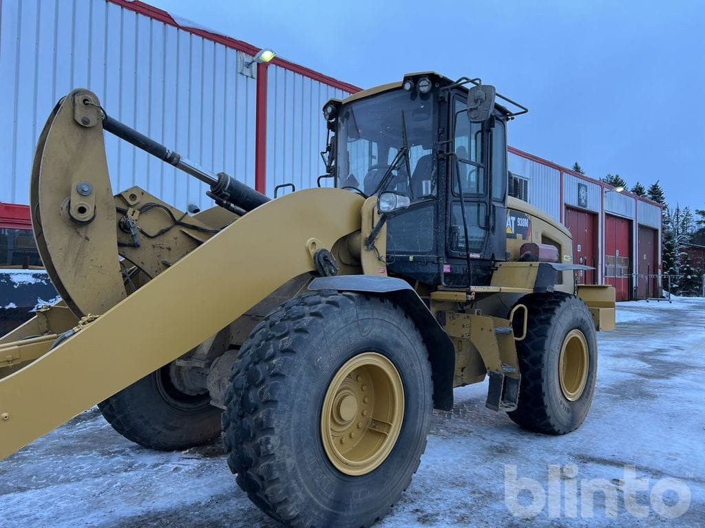 CAT 938M Lång bom - Натоварувач на тркала: слика 2 CAT 938M Lång bom - Натоварувач на тркала: слика 2