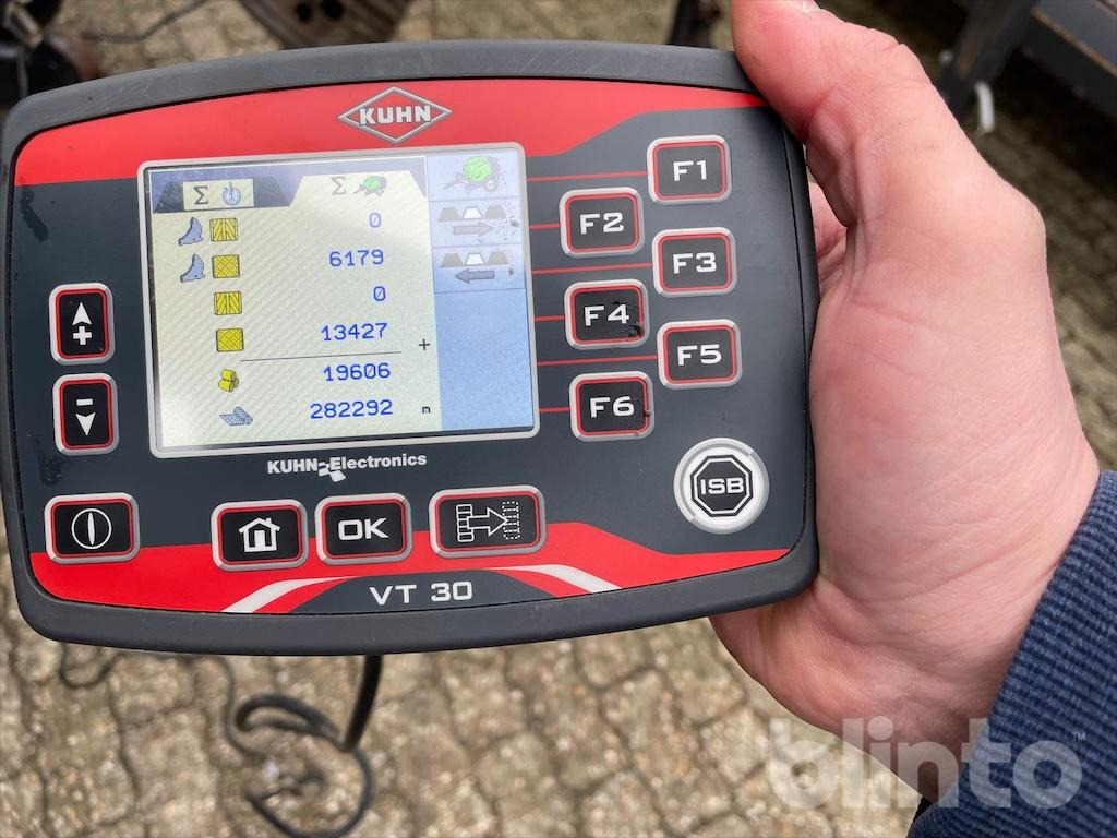 DEUTZ-FAHR Variomaster 760 OC (2018) - Балирка за тркалезни бали: слика 5 DEUTZ-FAHR Variomaster 760 OC (2018) - Балирка за тркалезни бали: слика 5