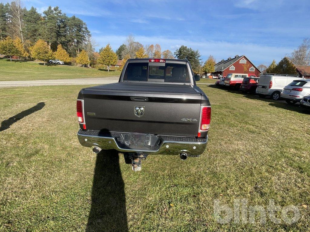 DODGE RAM Hemi 5,7 - Пикап: слика 4 DODGE RAM Hemi 5,7 - Пикап: слика 4