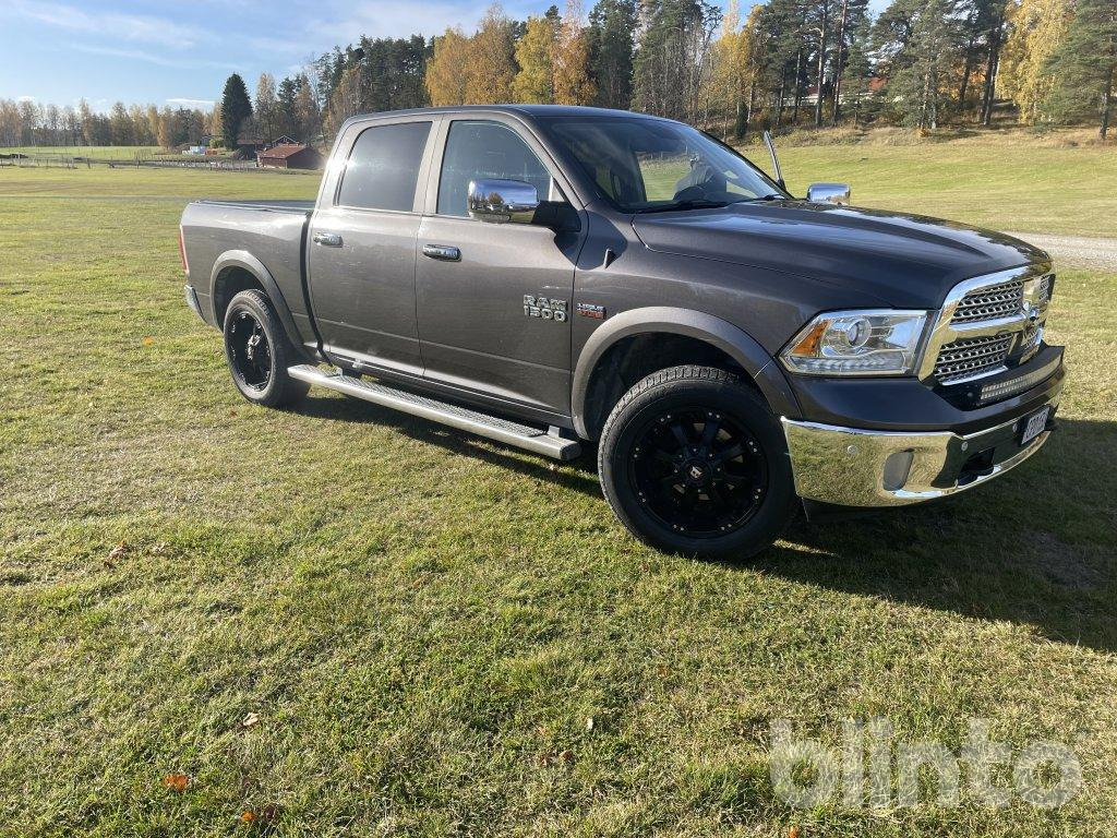DODGE RAM Hemi 5,7 - Пикап: слика 2 DODGE RAM Hemi 5,7 - Пикап: слика 2