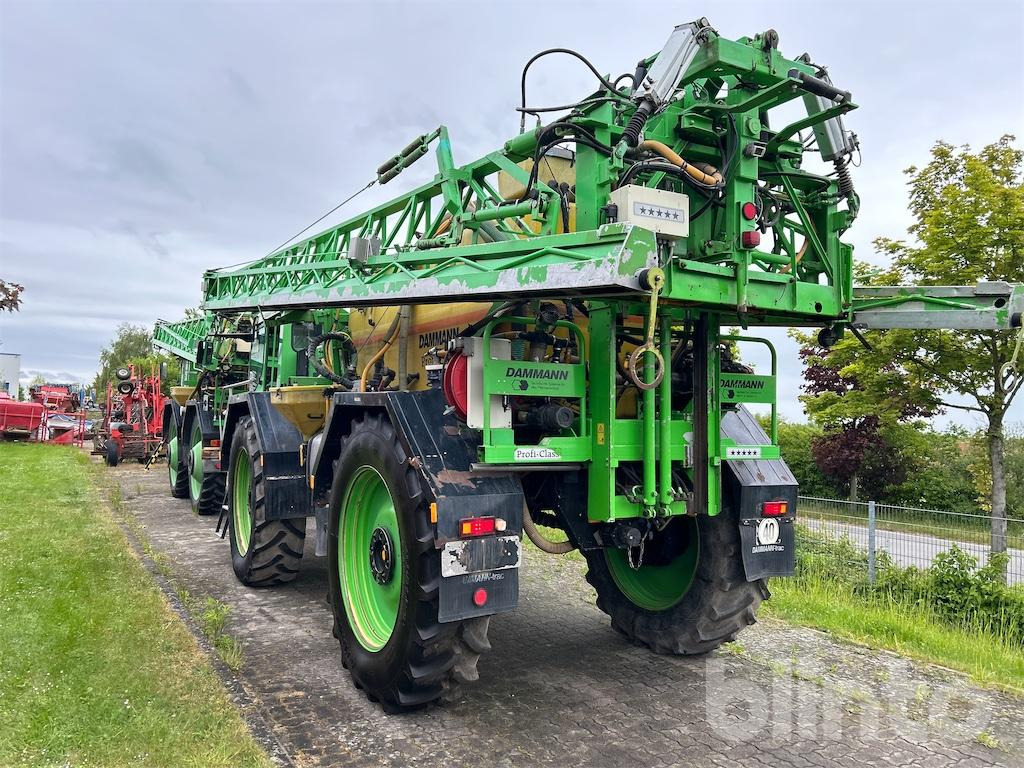 Dammann Trac DT 2000 H mit 4036 Aufbau - Самооден распрскувач: слика 4 Dammann Trac DT 2000 H mit 4036 Aufbau - Самооден распрскувач: слика 4
