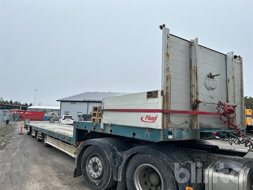 FLIEGL SVS 580 T - Полуприколка за низок утовар: слика 3 FLIEGL SVS 580 T - Полуприколка за низок утовар: слика 3