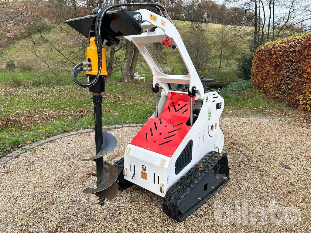 ForceDrive Skis Steer Loader (2025) - Компактен натоварувач: слика 1 ForceDrive Skis Steer Loader (2025) - Компактен натоварувач: слика 1