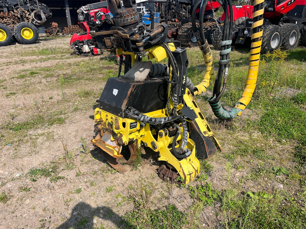 John Deere 414 - Секач на стебла: слика 1 John Deere 414 - Секач на стебла: слика 1