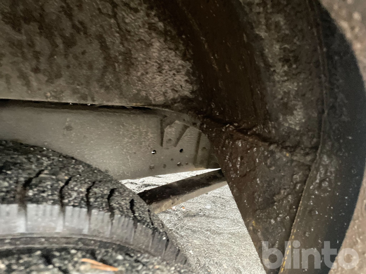 Камион IVECO DAILY: слика 32 Камион IVECO DAILY: слика 32