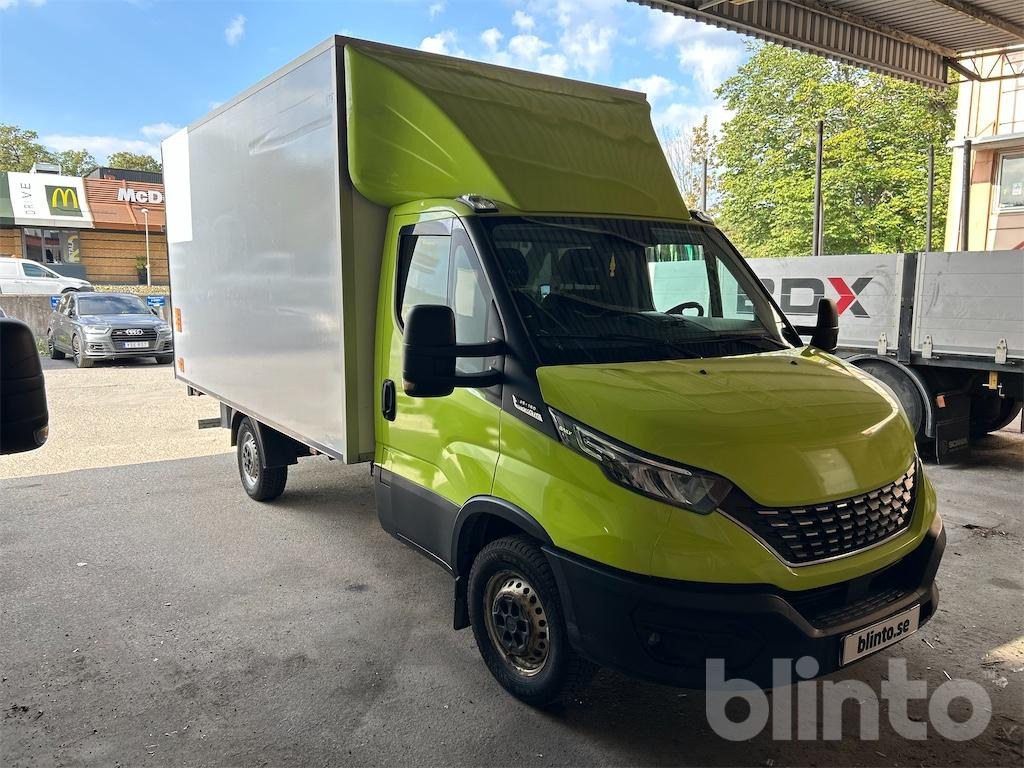 IVECO DAILY 35-160 Hi-Matic / Bakgavellyft - Комбе: слика 3 IVECO DAILY 35-160 Hi-Matic / Bakgavellyft - Комбе: слика 3
